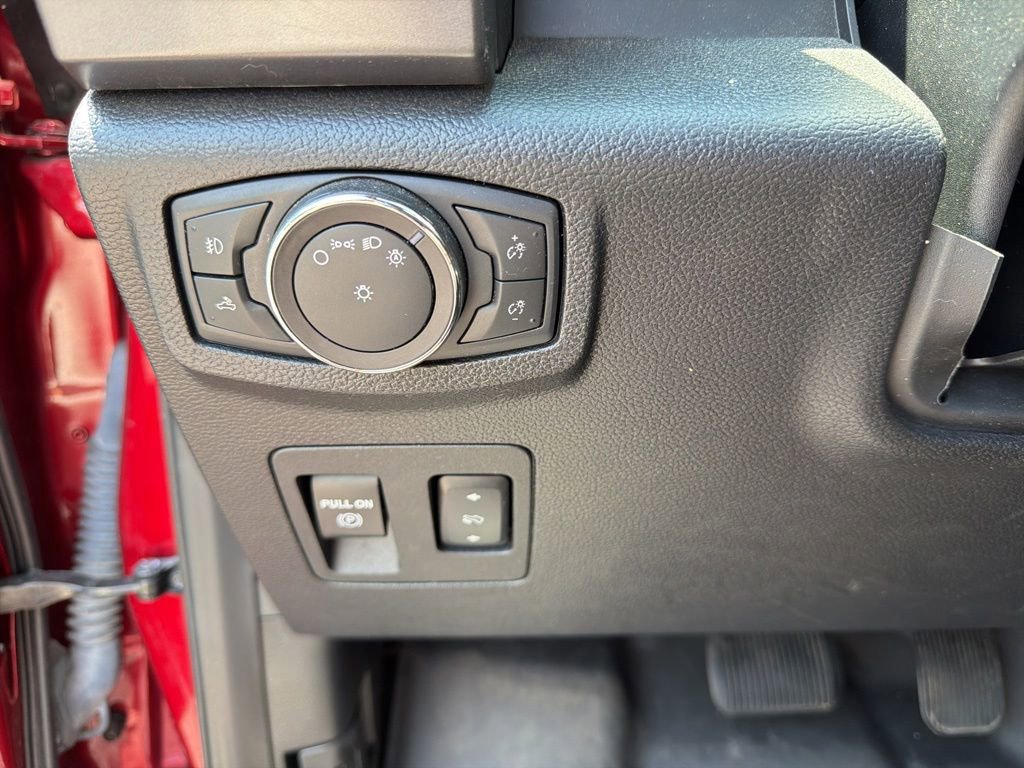 Used 2019 Ford F150 XLT w/ Equipment Group 302A Luxury AWD/4WD image 21