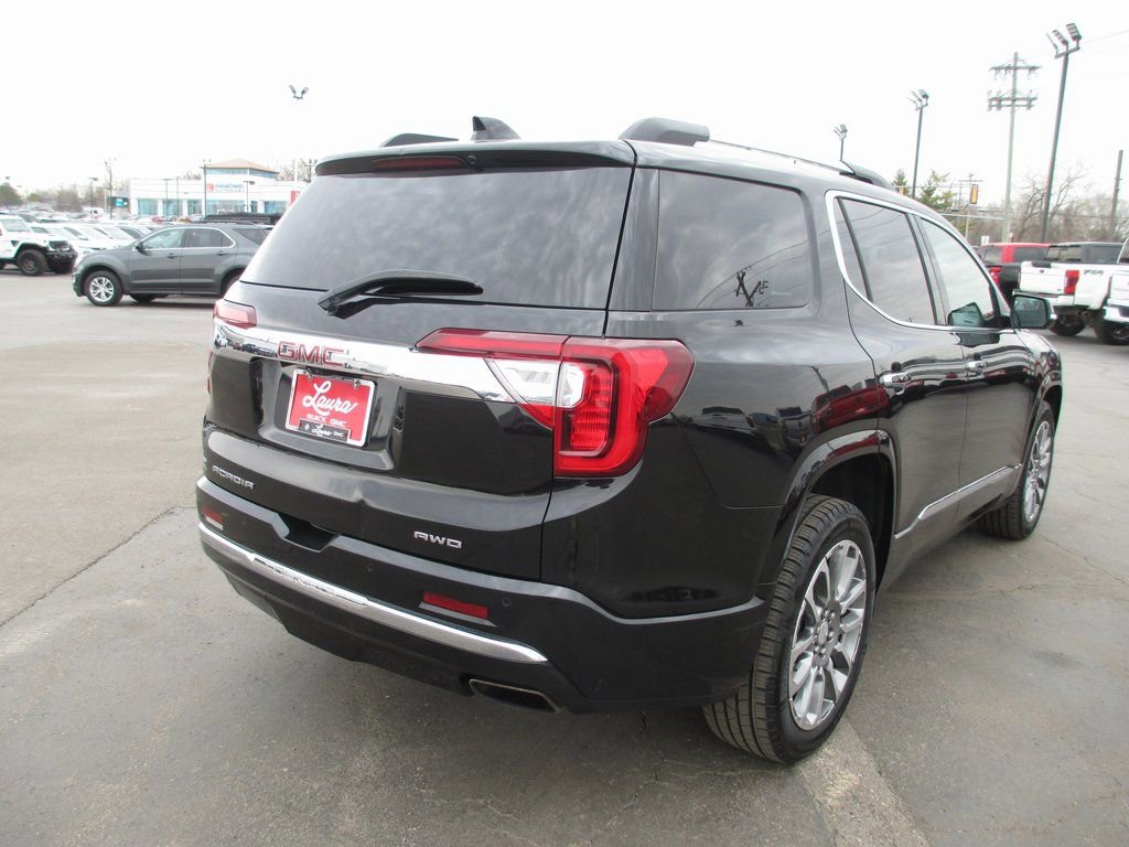 Used 2022 GMC Acadia Denali w/ Denali Ultimate Package image 5