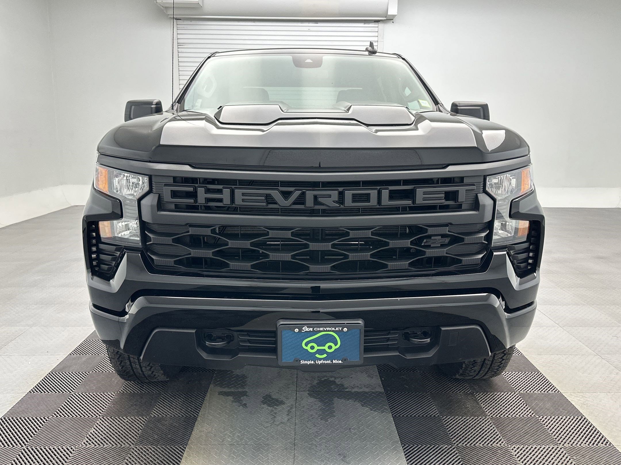Certified 2025 Chevrolet Silverado 1500 Custom Trail Boss w/ Turbomax Blackout Package AWD/4WD image 6