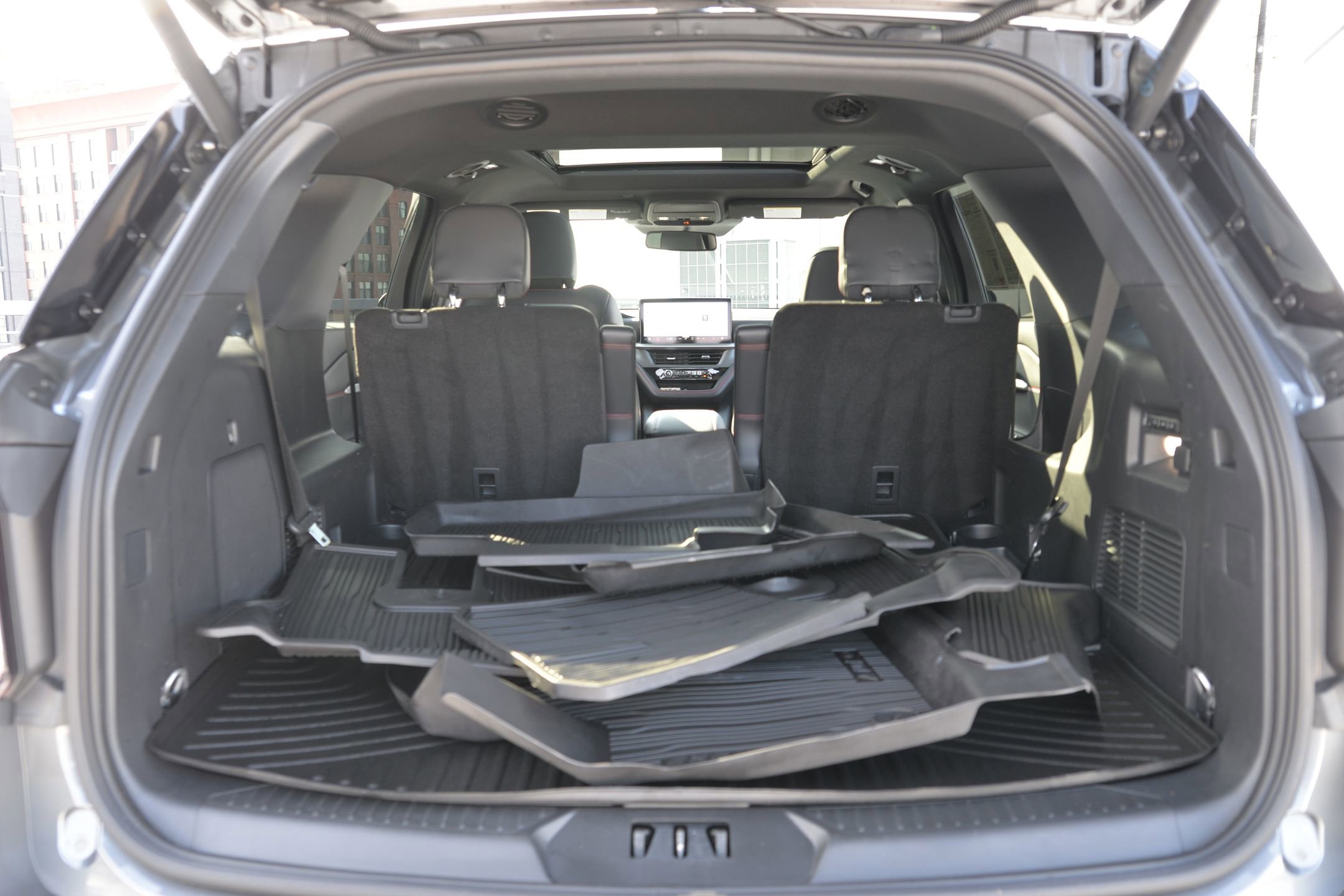 Used 2025 Ford Explorer ST w/ Sun And Sound Package image 19