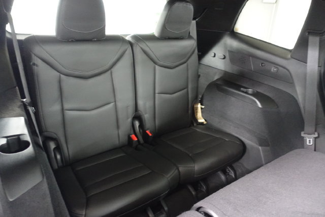 Used 2024 Cadillac XT6 Luxury w/ LPO, Floor Liner Package AWD/4WD image 27