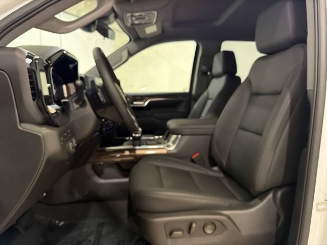New 2026 Chevrolet Silverado 1500 LT w/ Safety Package AWD/4WD image 12