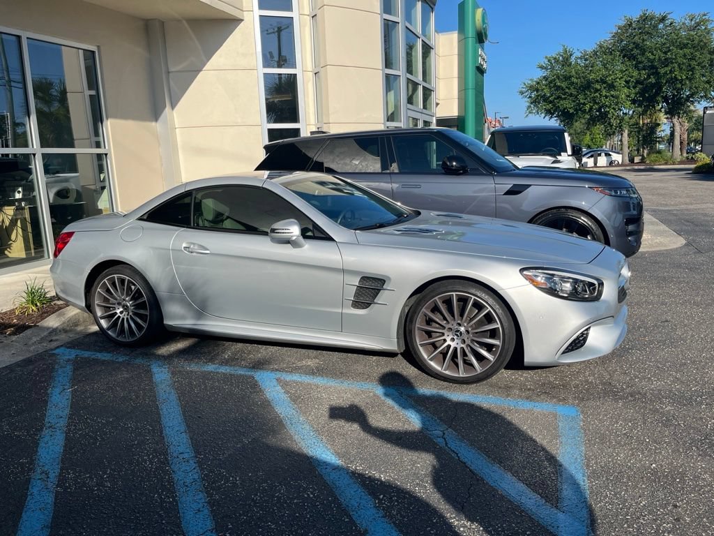 Certified 2020 Mercedes-Benz SL 550 image 5