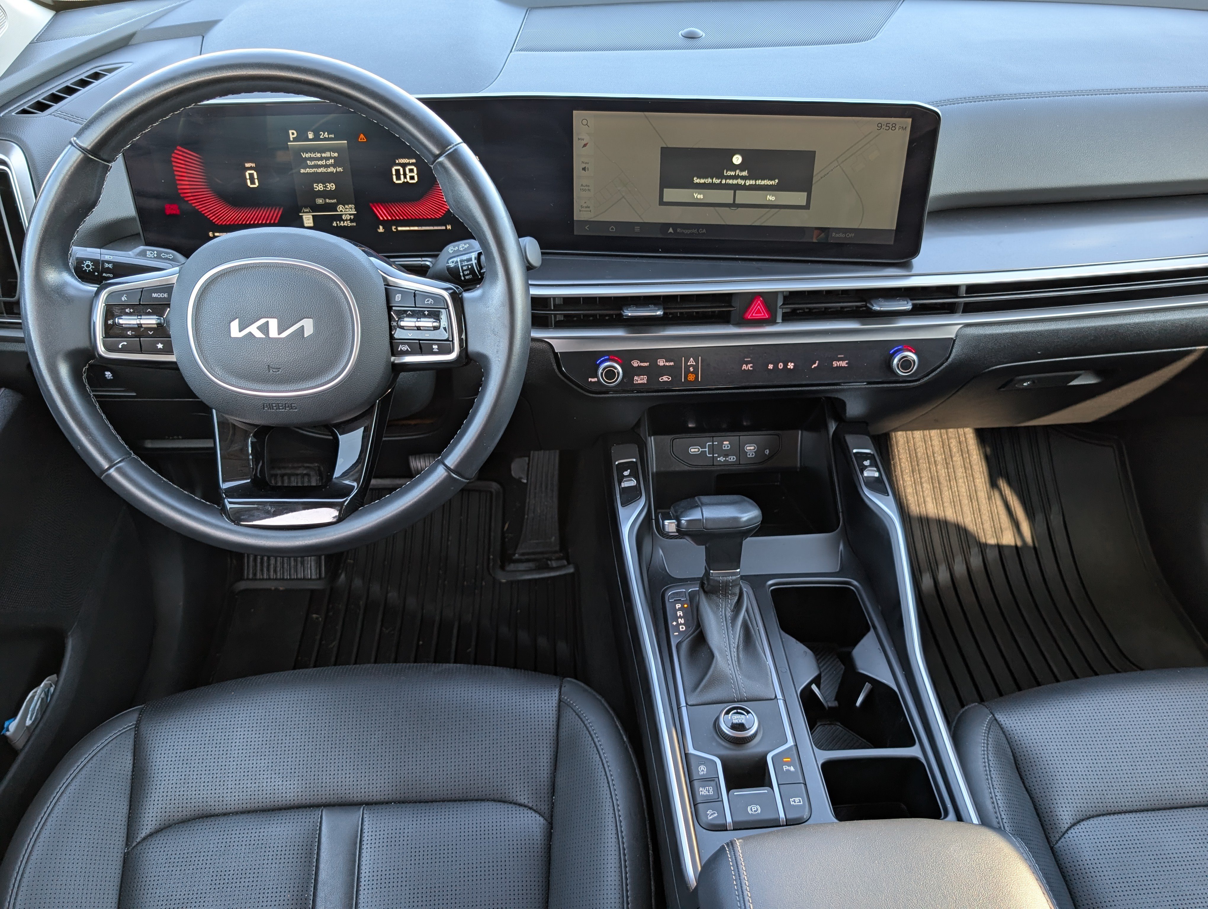 Used 2025 Kia Sorento S w/ Panoramic Sunroof Package FWD image 10
