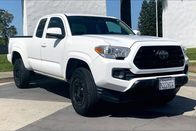 Used 2018 Toyota Tacoma SR w/ SR Convenience Package RWD image 2