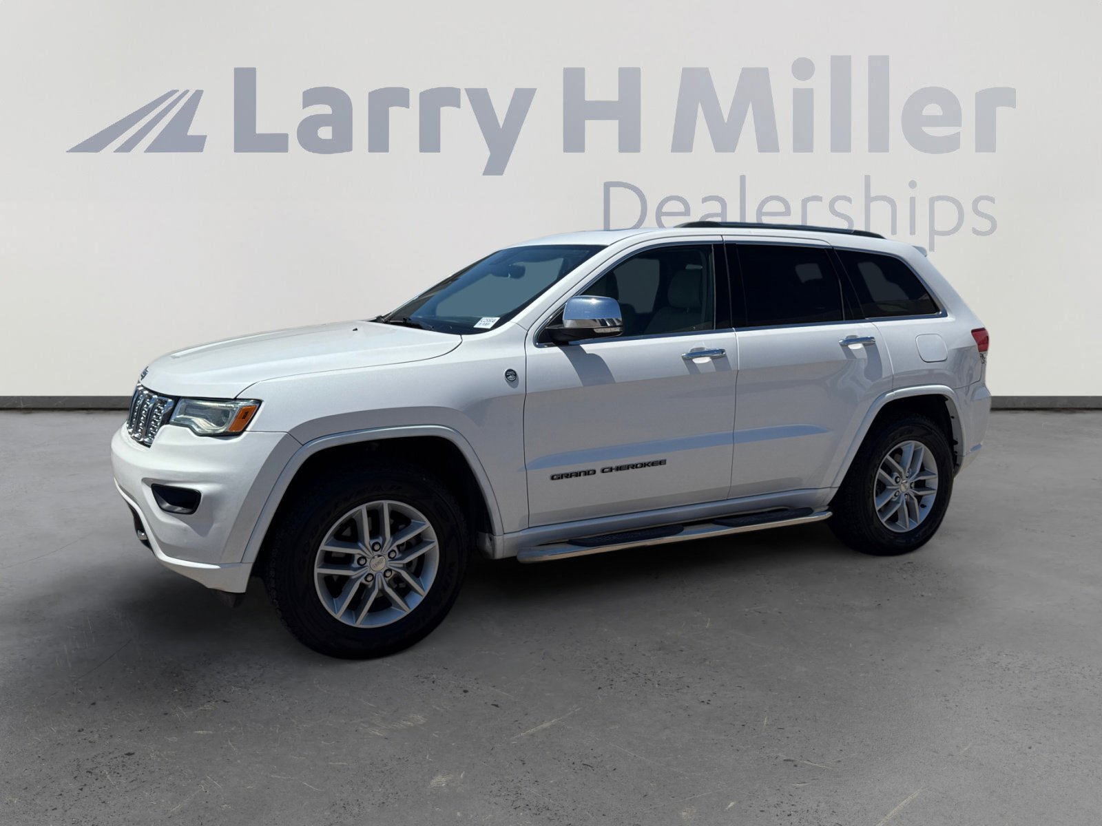 Used 2018 Jeep Grand Cherokee Overland