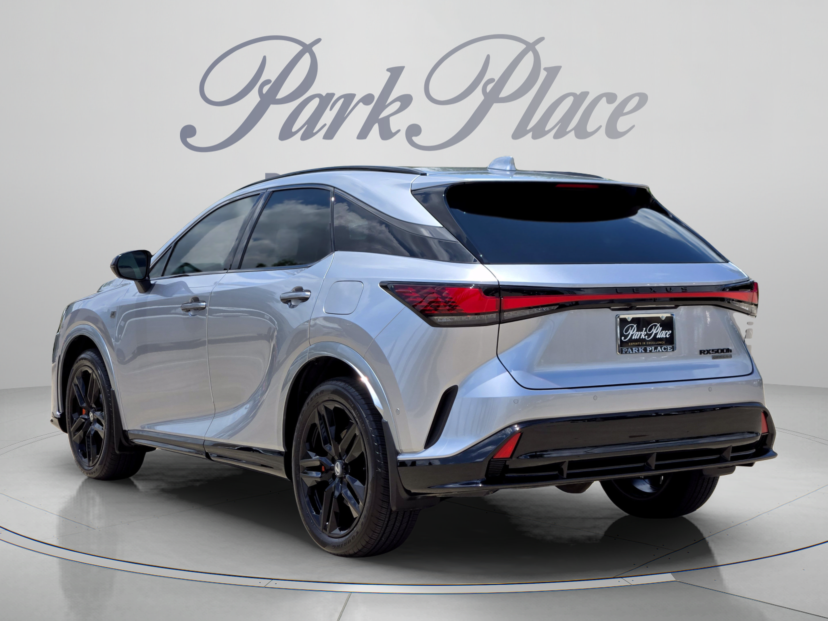 Used 2026 Lexus RX 500h F Sport w/ Appearance Package AWD/4WD image 3