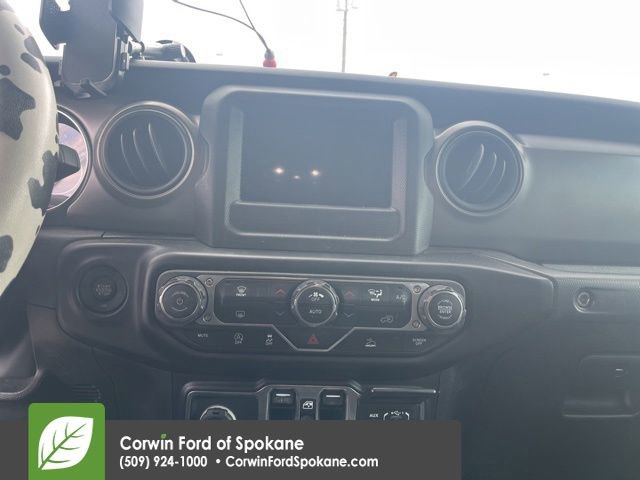 Used 2022 Jeep Wrangler Unlimited Sport AWD/4WD image 13