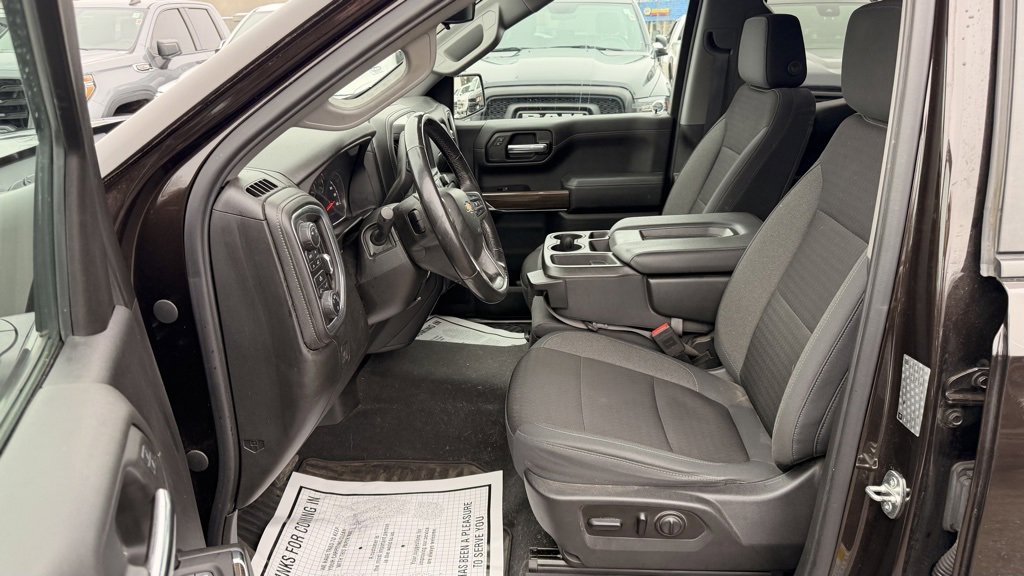 Used 2019 Chevrolet Silverado 1500 LT w/ All-Star Edition image 7