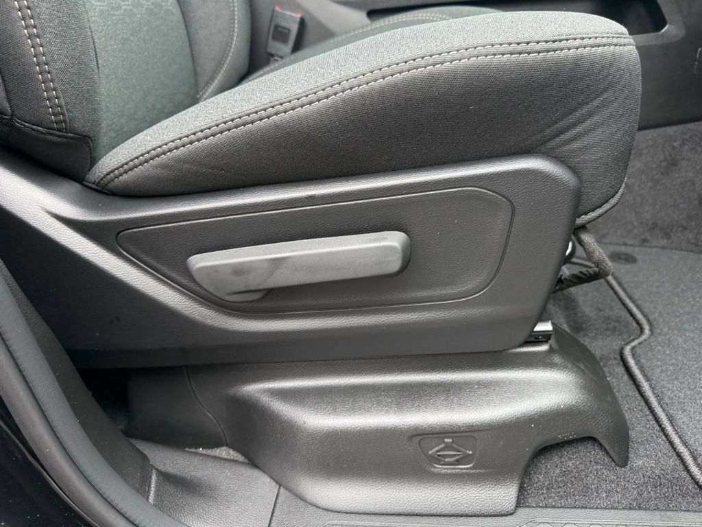 New 2026 RAM 1500 Big Horn AWD/4WD image 16