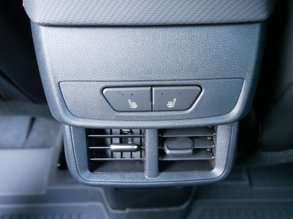 New 2027 Chevrolet Equinox RS w/ Safety and Technology Package AWD/4WD image 18