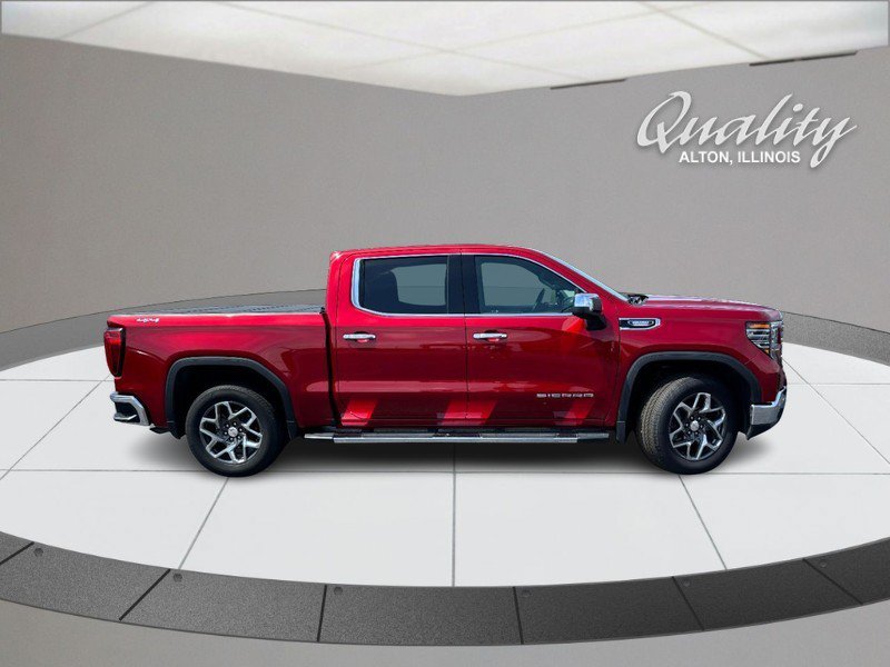Used 2024 GMC Sierra 1500 SLT w/ SLT Premium Package AWD/4WD image 3