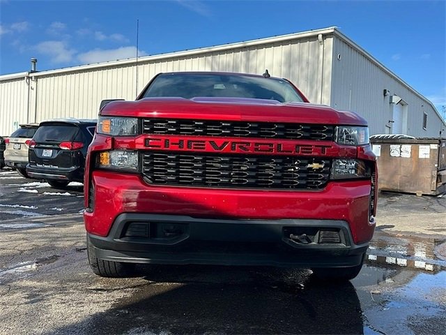 Used 2021 Chevrolet Silverado 1500 Custom image 2