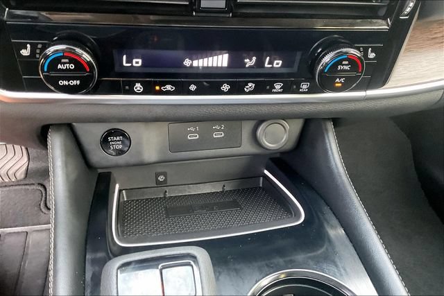 Certified 2025 Nissan Rogue Platinum AWD/4WD image 29