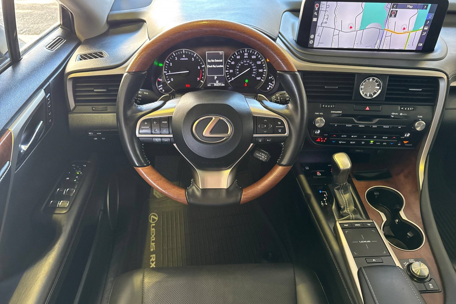 Used 2020 Lexus RX 350L FWD w/ Premium Package image 16