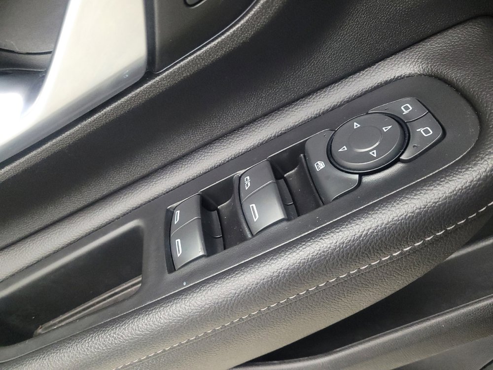 Used 2022 GMC Terrain SLT w/ Elevation Edition image 27