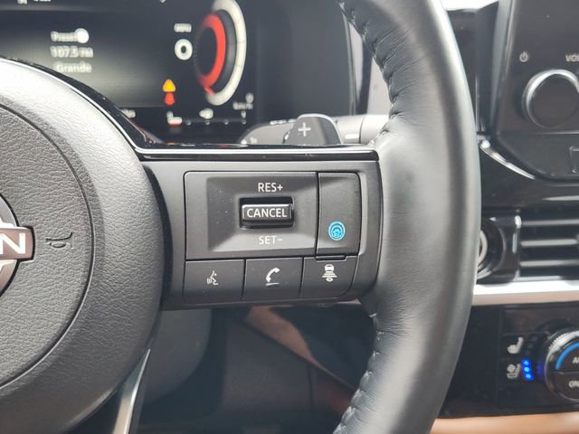 Used 2023 Nissan Pathfinder Platinum image 29