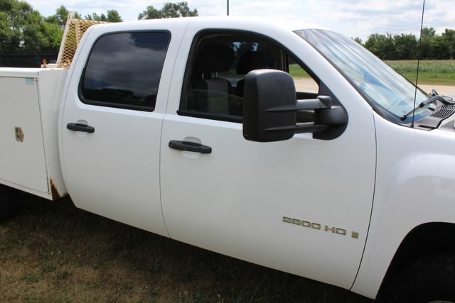Used 2007 Chevrolet Silverado 2500 W/T AWD/4WD image 8