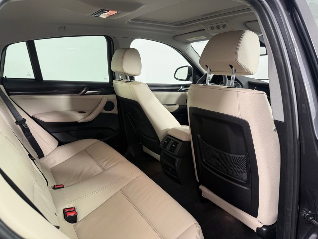 Used 2016 BMW X4 xDrive28i image 12