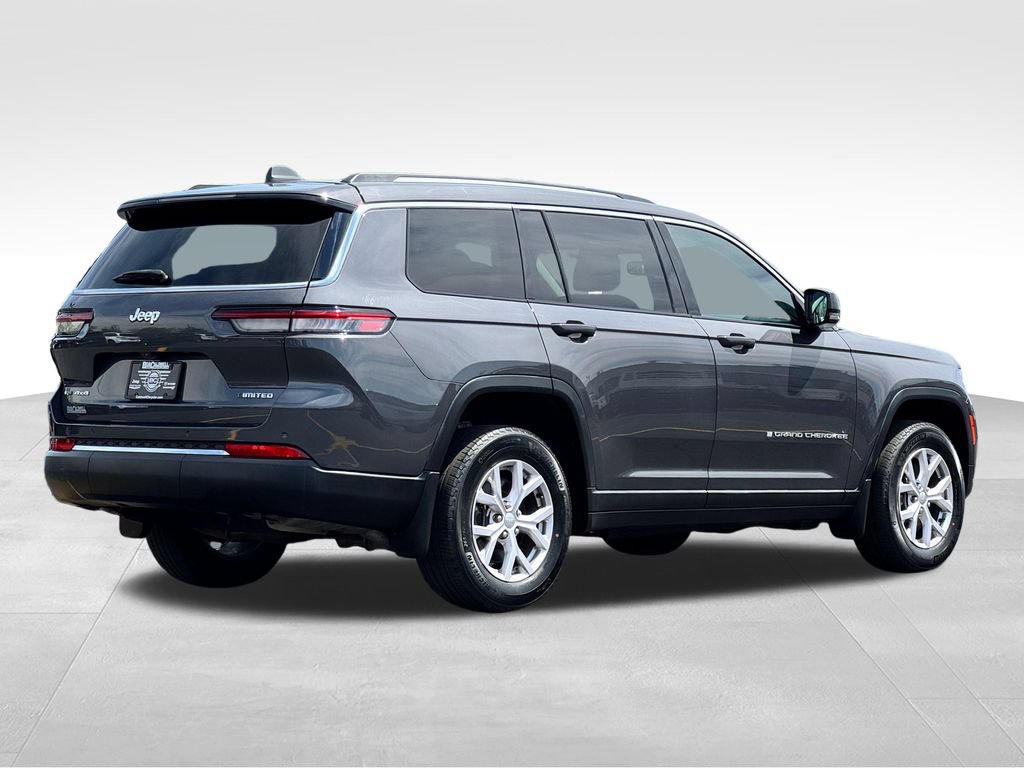 Used 2022 Jeep Grand Cherokee L Limited w/ MOPAR Finishing Package AWD/4WD image 7