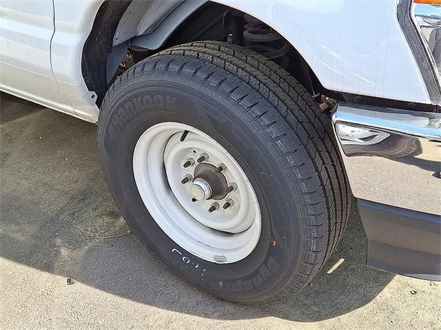 New 2024 Ford E-350 and Econoline 350 Super Duty w/ Driver's Safety Package RWD image 4
