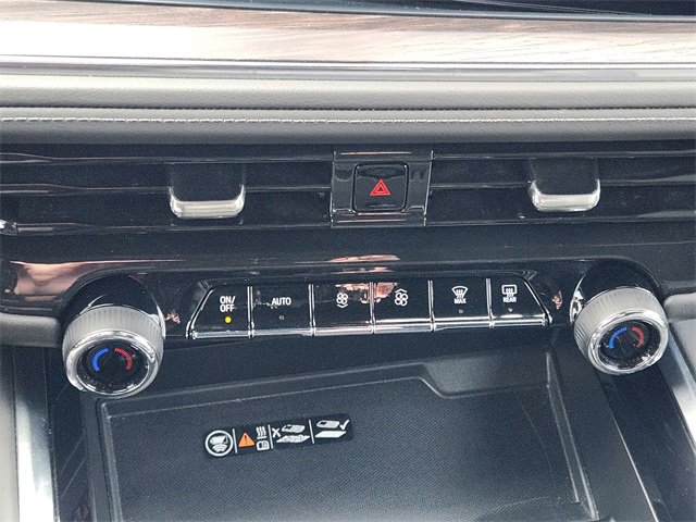 Used 2025 Chevrolet Tahoe LT image 27