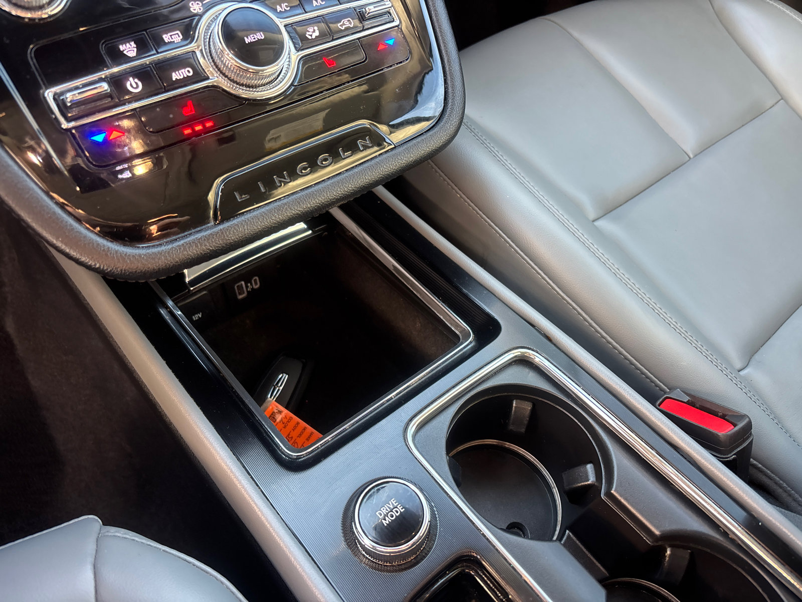 Used 2022 Lincoln Corsair FWD image 23