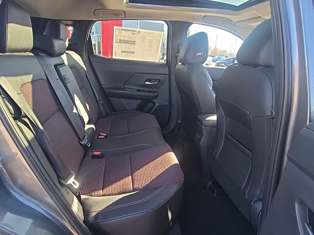 New 2026 Nissan Kicks SR w/ SR Premium Package image 27
