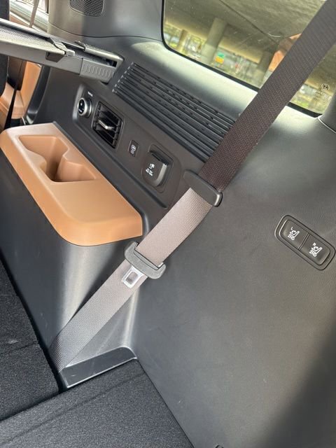 Used 2026 Hyundai Santa Fe Limited image 16