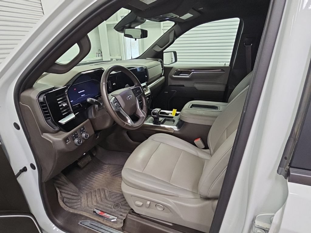 Certified 2022 Chevrolet Silverado 1500 RST w/ All Star Edition Plus AWD/4WD image 11