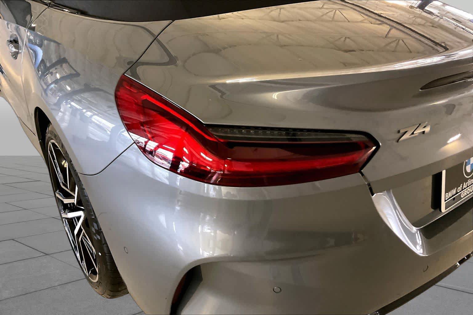 New 2026 BMW Z4 M40i w/ Premium Package RWD image 14