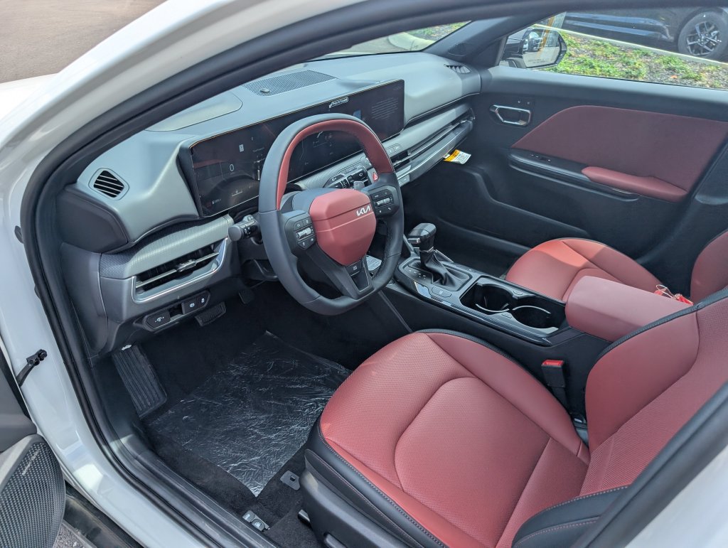 New 2026 Kia K4 GT-Line w/ GT-Line Premium Package FWD image 12