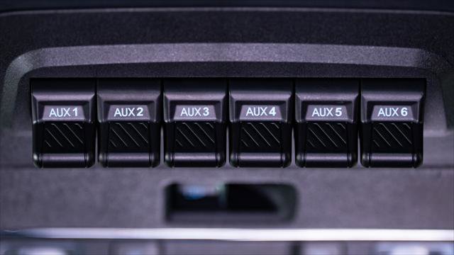 Used 2025 Ford F150 Lariat image 34