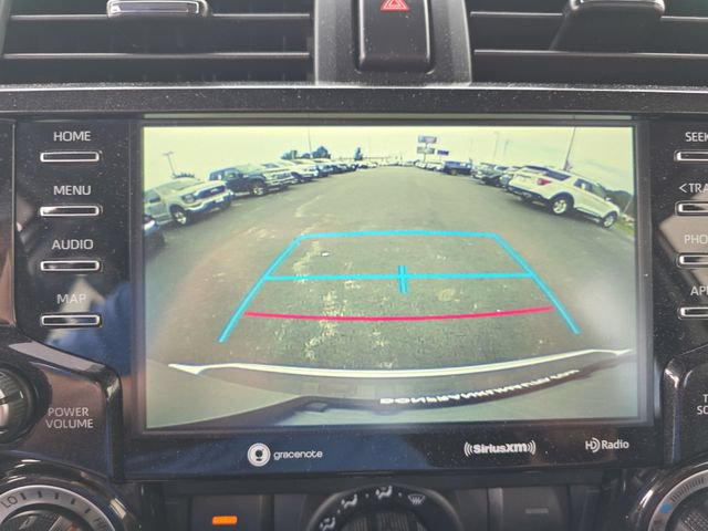 Used 2023 Toyota 4Runner TRD Off-Road AWD/4WD image 17