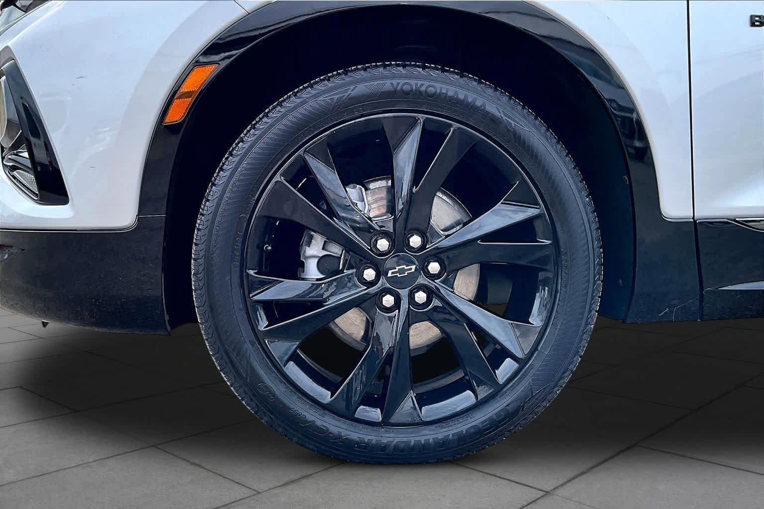 Used 2022 Chevrolet Blazer RS w/ Driver Confidence II Package FWD image 11