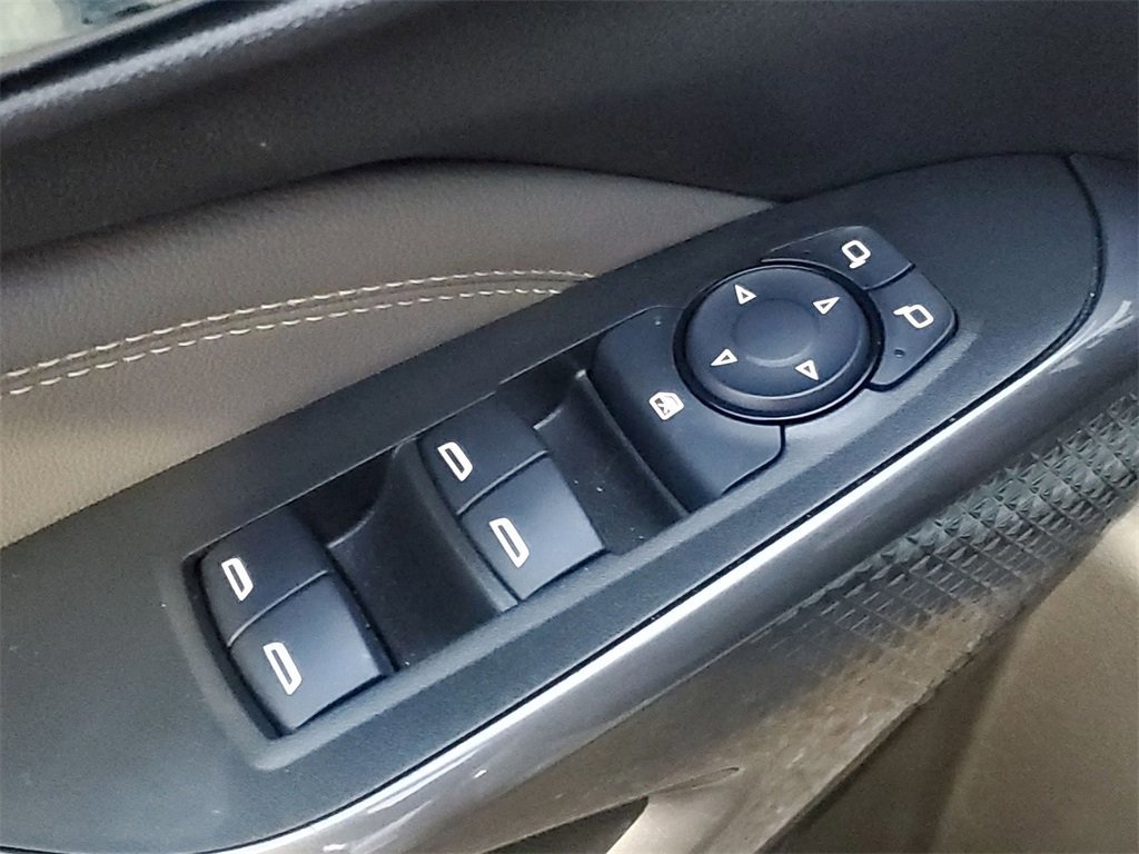 Used 2025 Chevrolet Trax ACTIV w/ Driver Confidence Package image 22