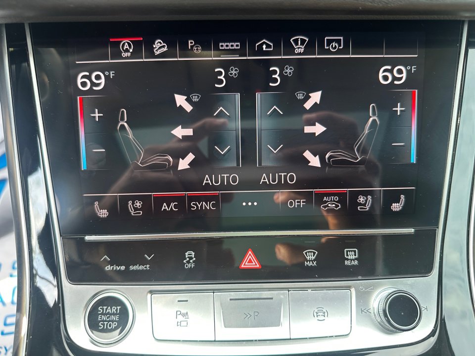 Used 2023 Audi Q7 3.0T Prestige AWD/4WD image 18