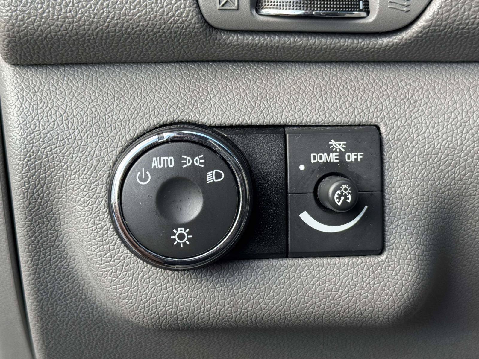 Used 2015 Chevrolet Traverse LS w/ LPO, 'HIT The Road' Package FWD image 25