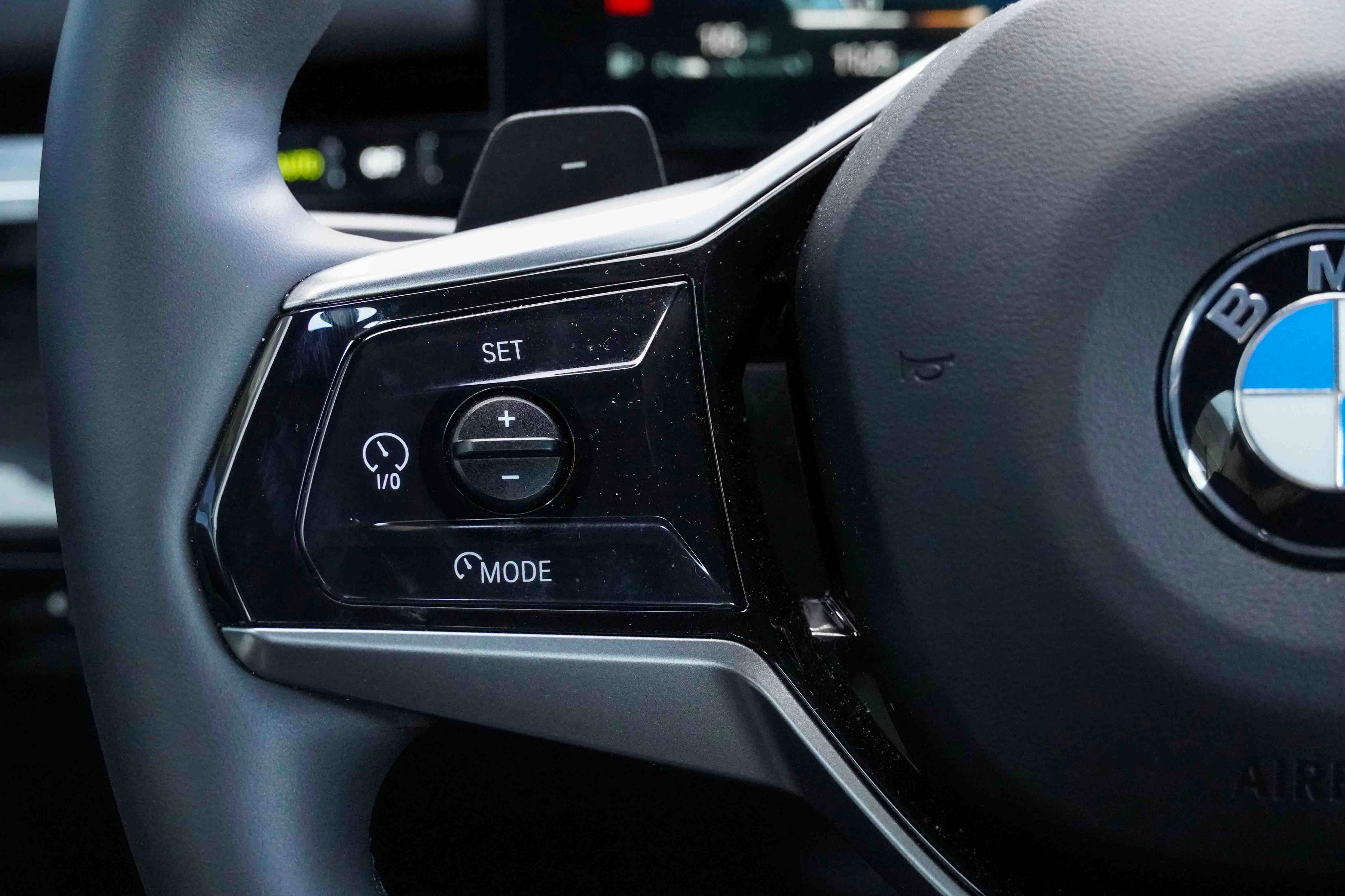 Certified 2025 BMW 530i xDrive image 22