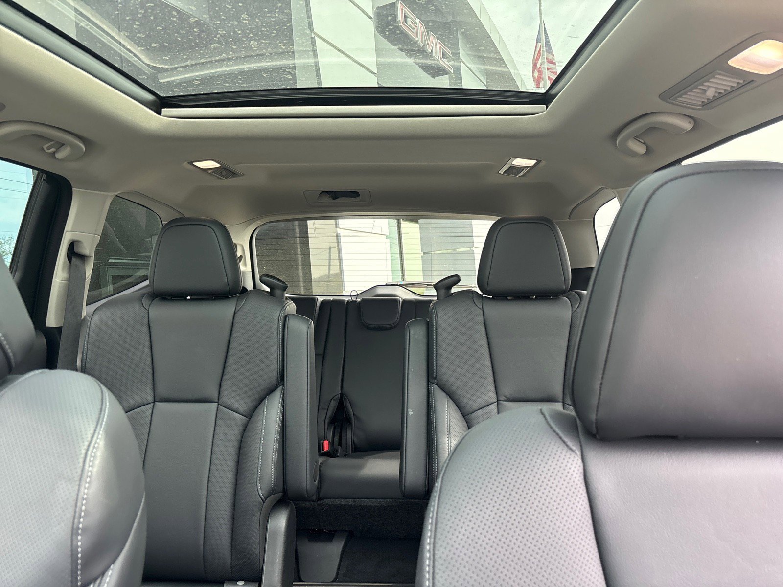 Certified 2025 Subaru Ascent Limited w/ Popular Package #1 image 30