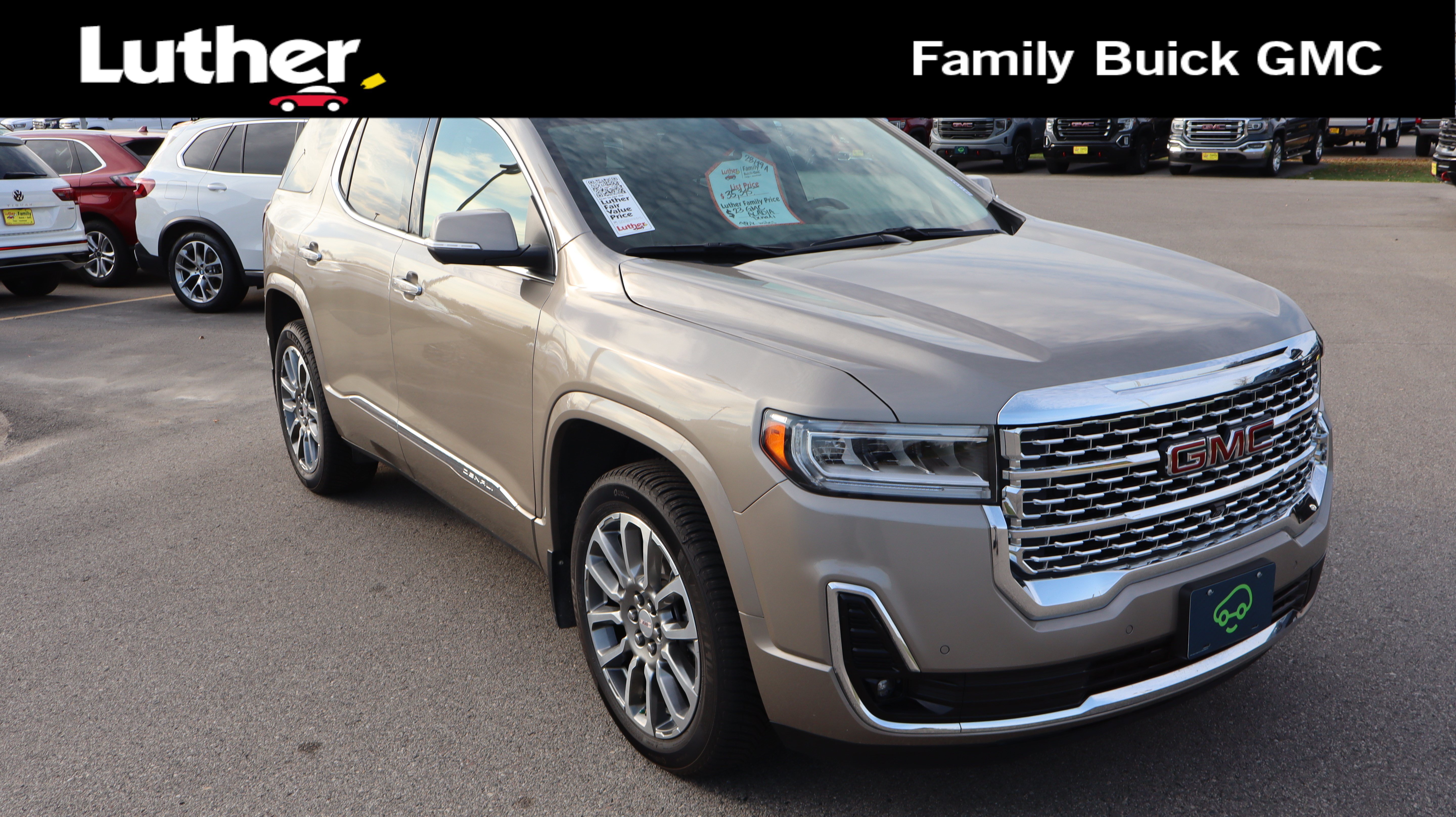 Certified 2023 GMC Acadia Denali w/ Denali Ultimate Package AWD/4WD image 1