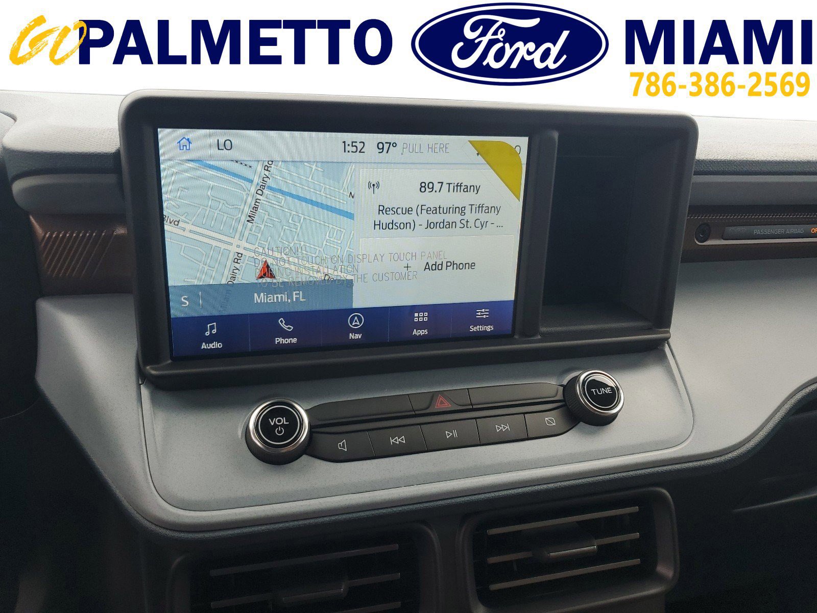 New 2024 Ford Maverick Lariat image 12