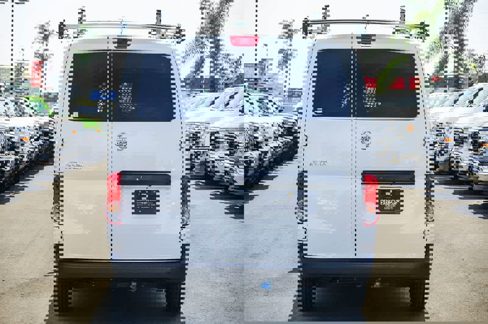 Used 2018 Nissan NV200 S w/ Cruise Control Package image 3