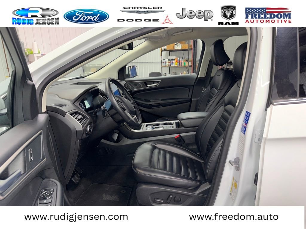 Used 2024 Ford Edge SEL image 10