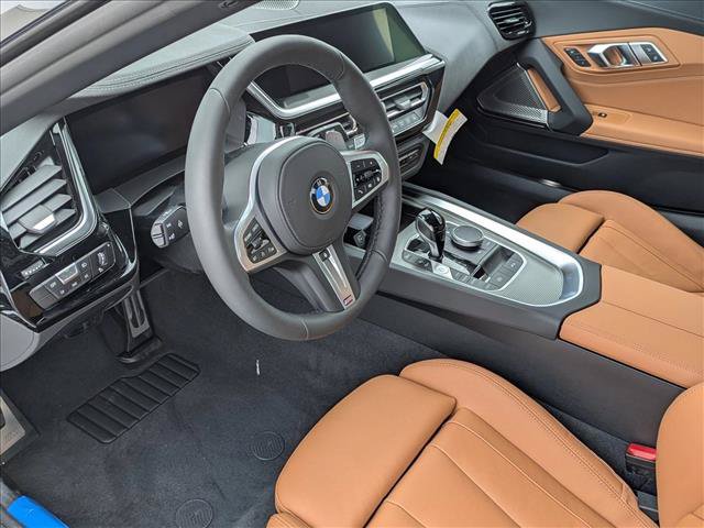 New 2026 BMW Z4 sDrive30i w/ Shadowloine Package RWD image 3