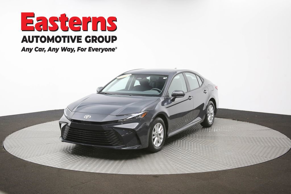 Used 2025 Toyota Camry LE FWD image 56