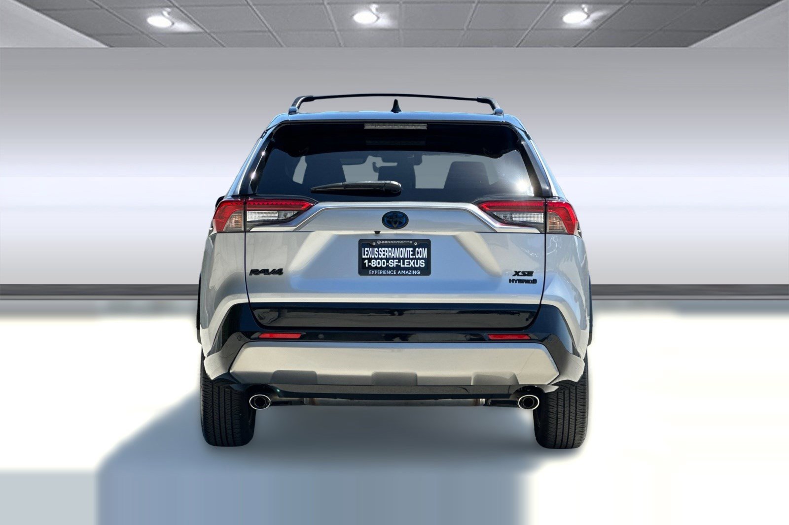 Used 2024 Toyota RAV4 XSE w/ Advanced Technology Package AWD/4WD image 9