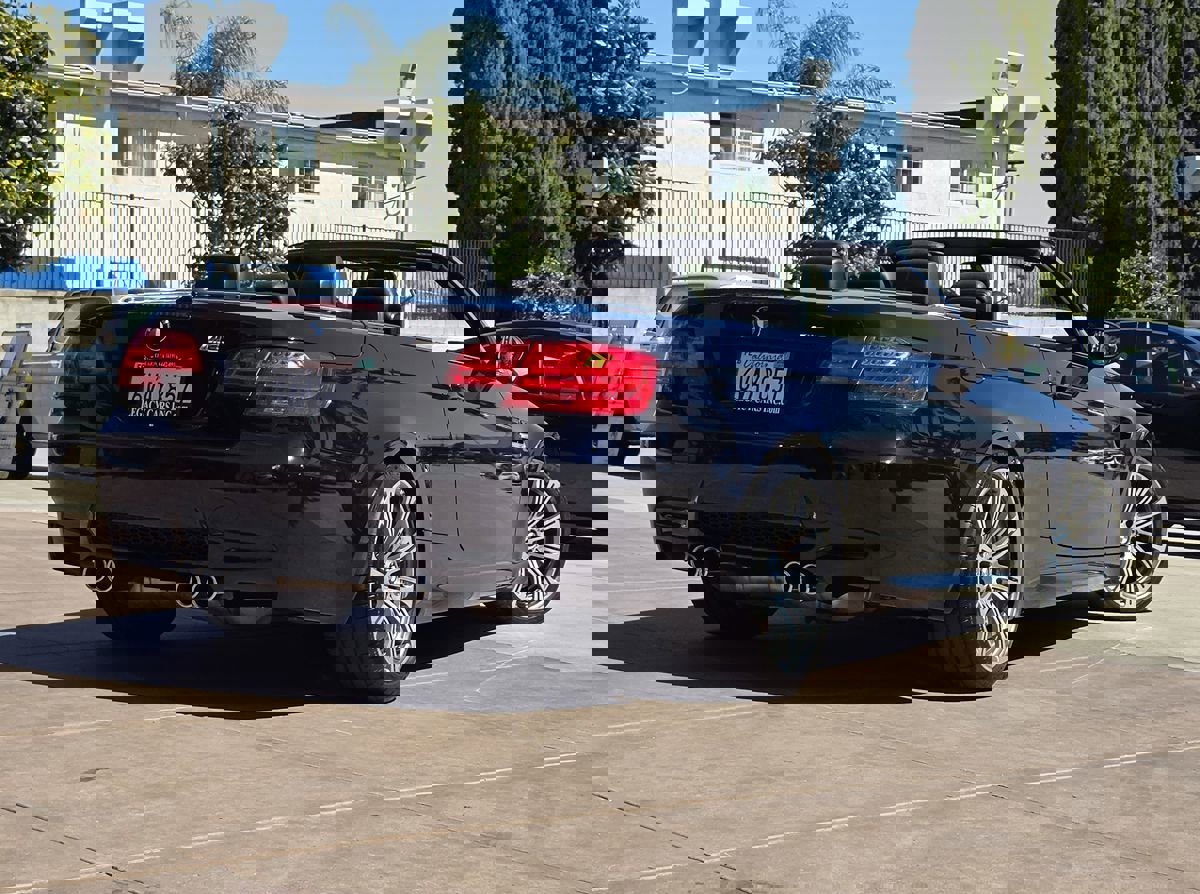 Used 2012 BMW M3 image 10