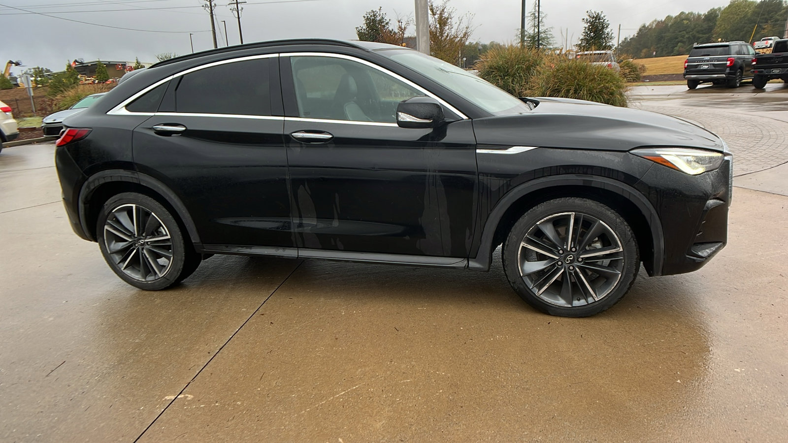 Used 2024 INFINITI QX55 Luxe image 7