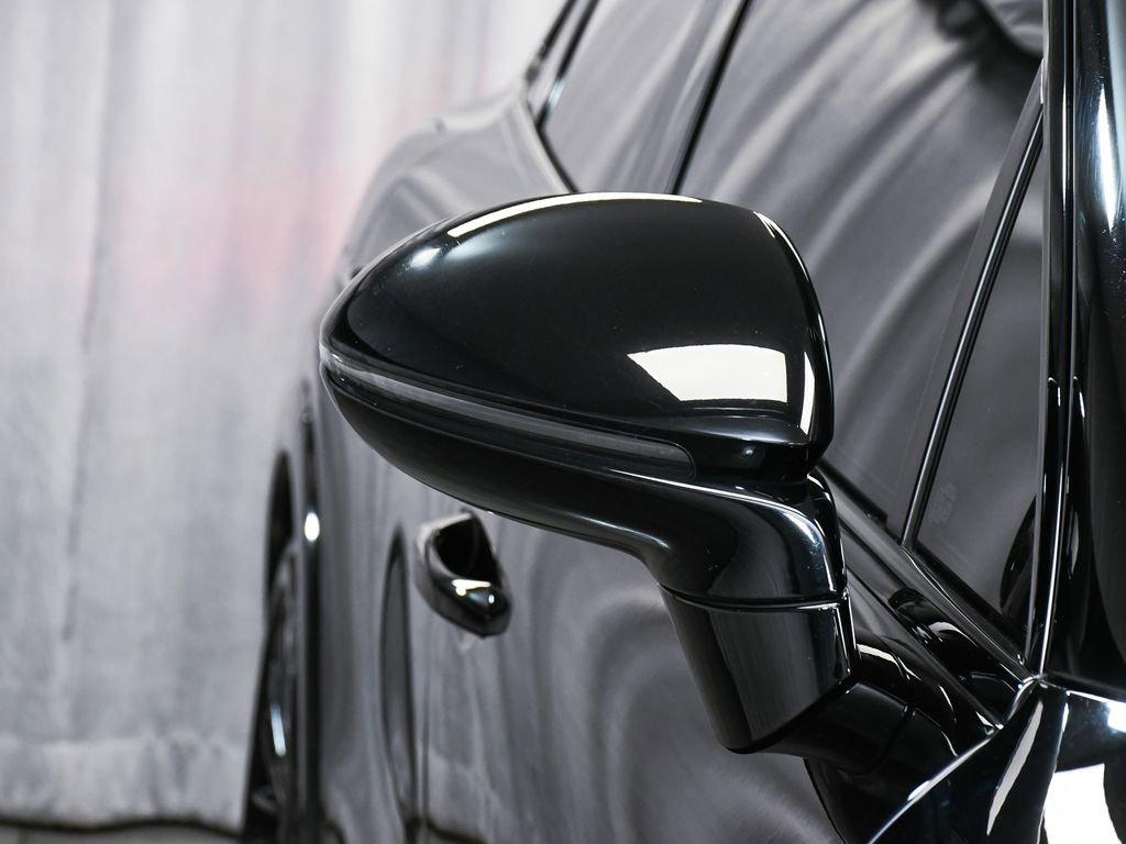 Used 2021 Porsche Cayenne GTS w/ Premium Package Plus image 66